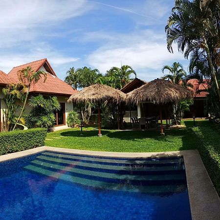 Samakkee Resort Rawai エクステリア 写真